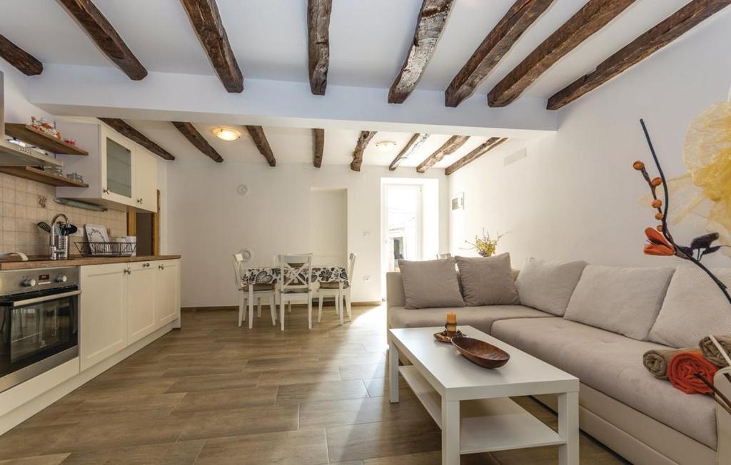 Apartment Nena- Apartman Sa Posebnim Ulazom U Prizemlju, Terasom I Zelenom Okucnicom Rakotule Bagian luar foto